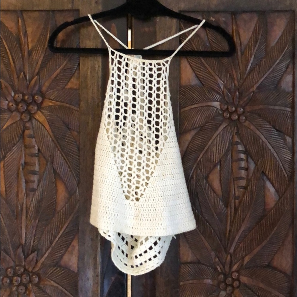 Adorable crop top🌟